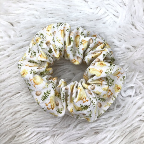 🐣 4 for $16 SCRUNCHIE (Baby Chick) / MATCH WITH YOUR FUR BABIES 🐣 - Picture 7 of 14